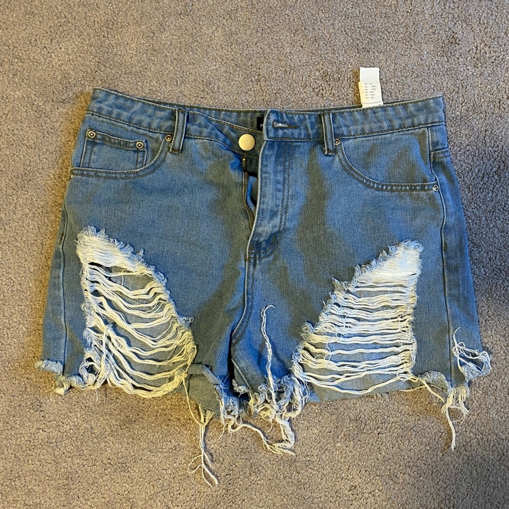 Pretty Little Thing Distressed Denim Shorts